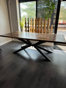 The Modern Spider Table