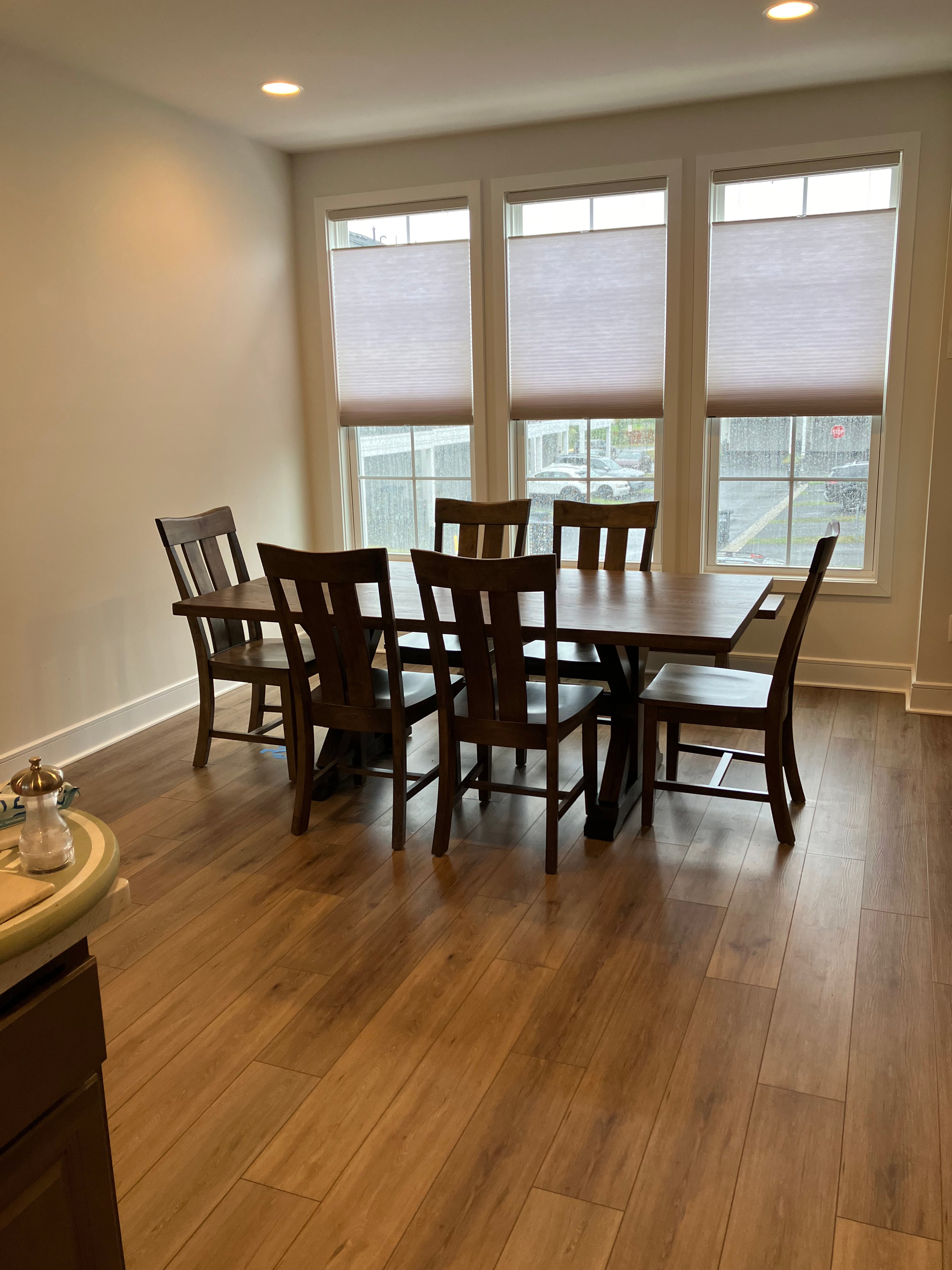 The Bennett Farm Table